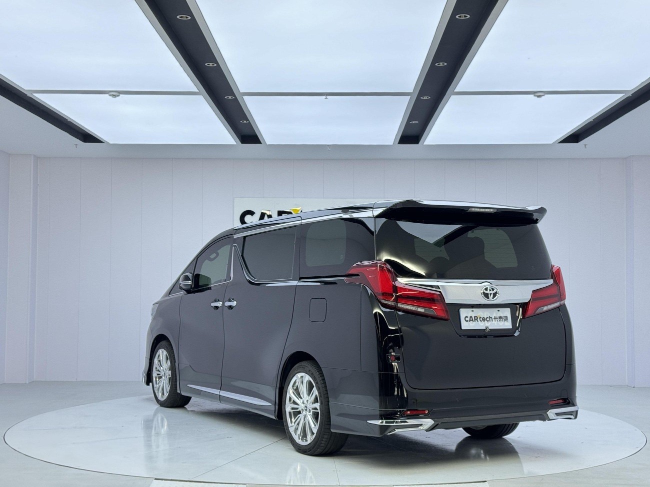 Toyota Alphard 2019