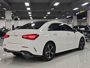 Mercedes-Benz A 200 L 2023