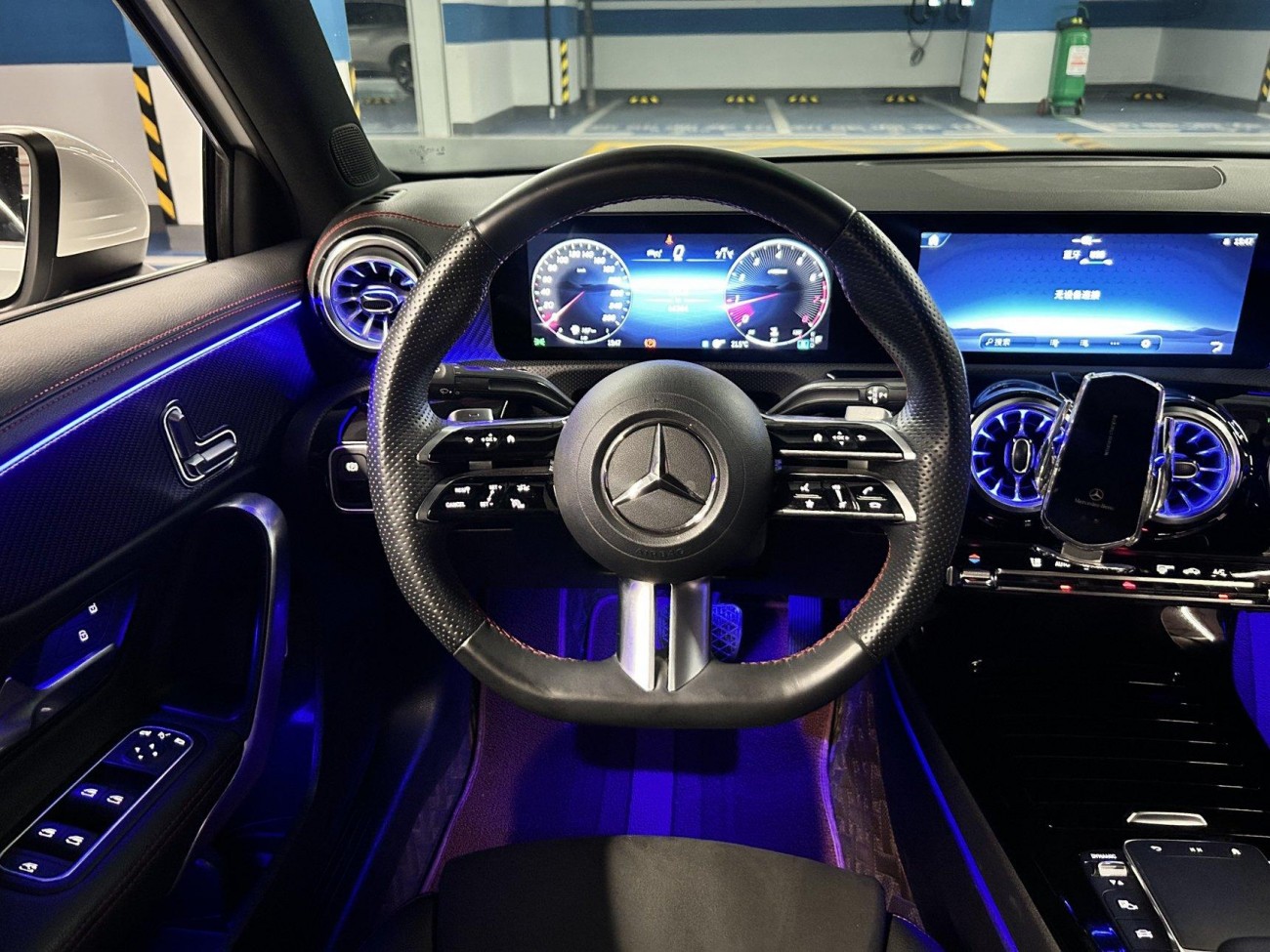 Mercedes-Benz A 200 L 2023