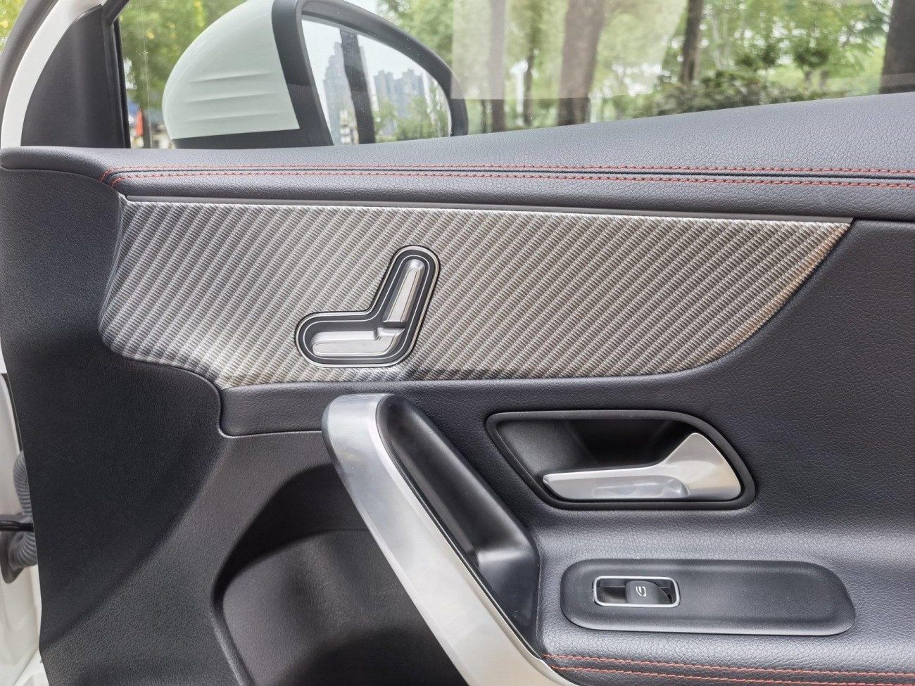 Mercedes-Benz A 200 L 2023