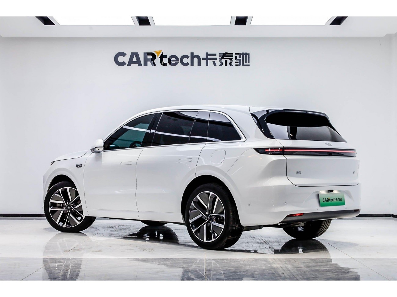 Li Auto L6 2025