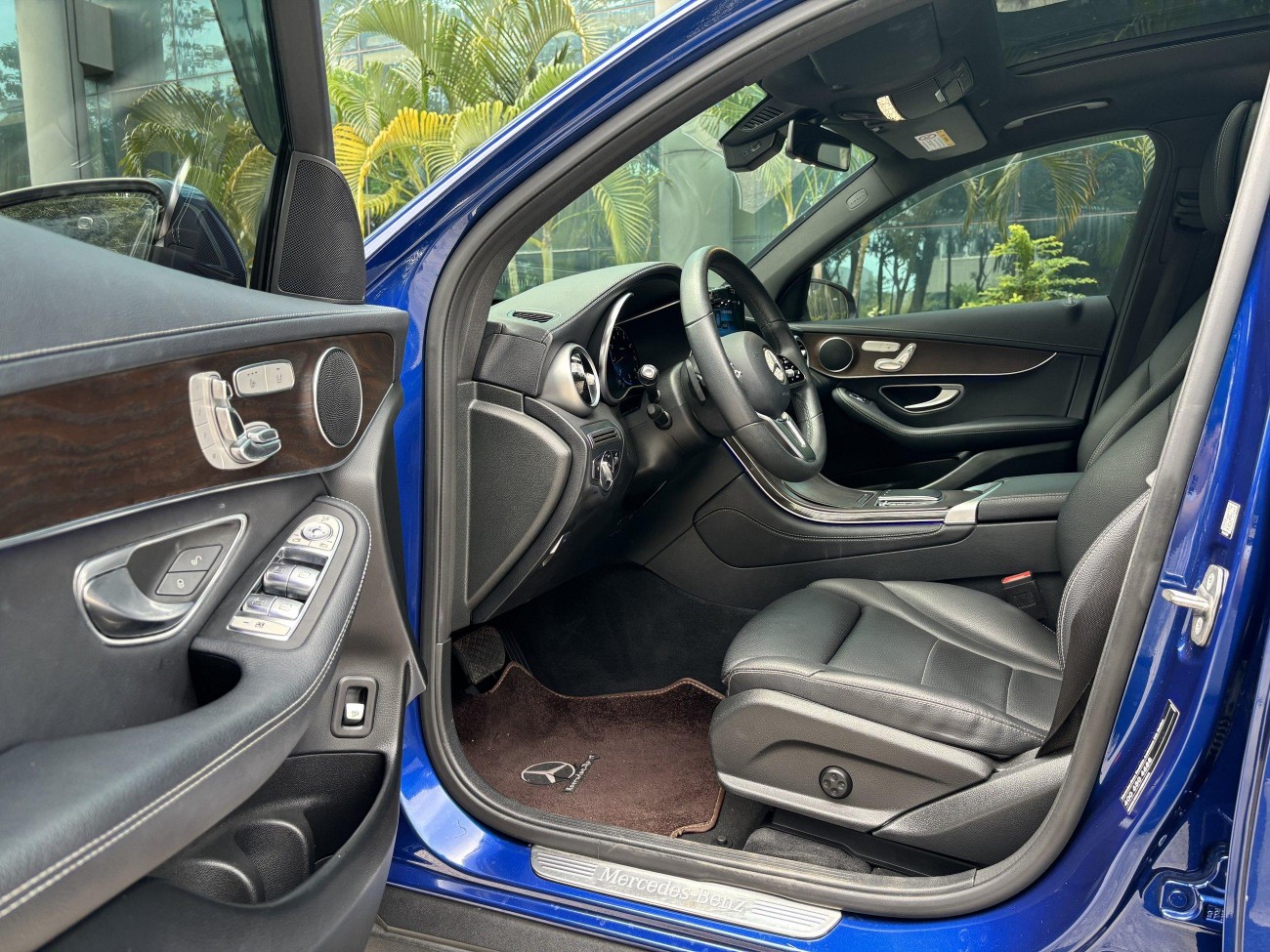 Mercedes-Benz GLC 260 L 2021