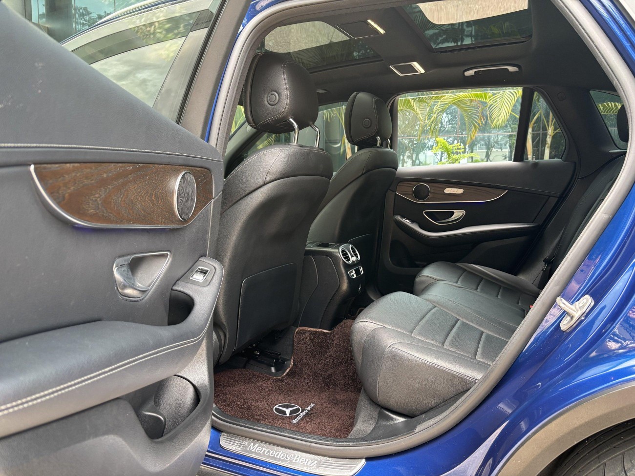 Mercedes-Benz GLC 260 L 2021