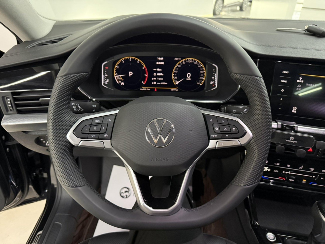 Volkswagen Passat 2025