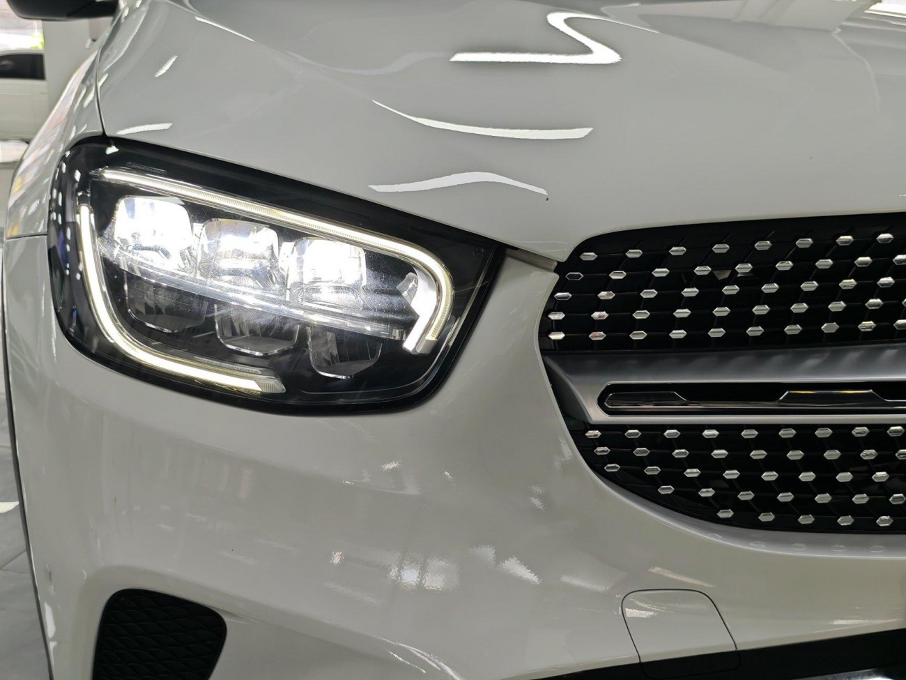 Mercedes-Benz GLC 260 L 2020