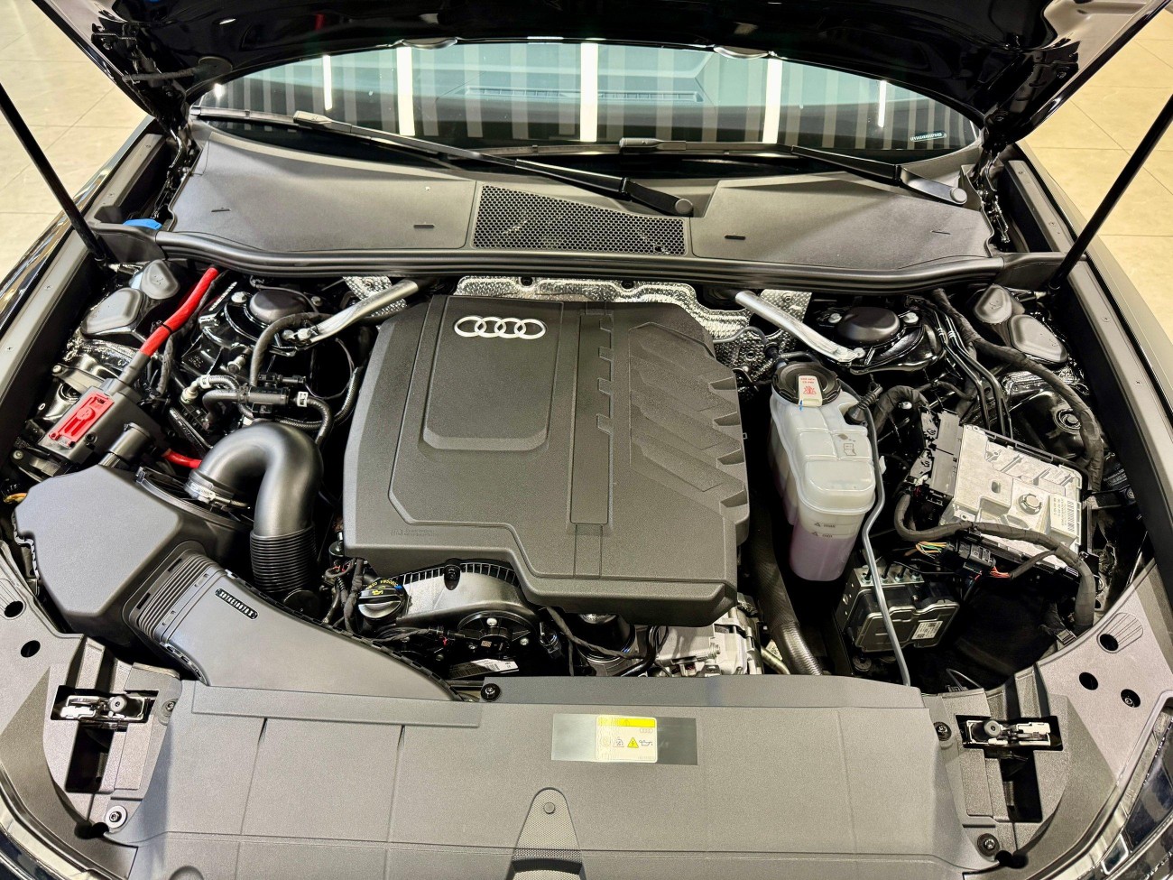 Audi A6L 45 TFSI 2025