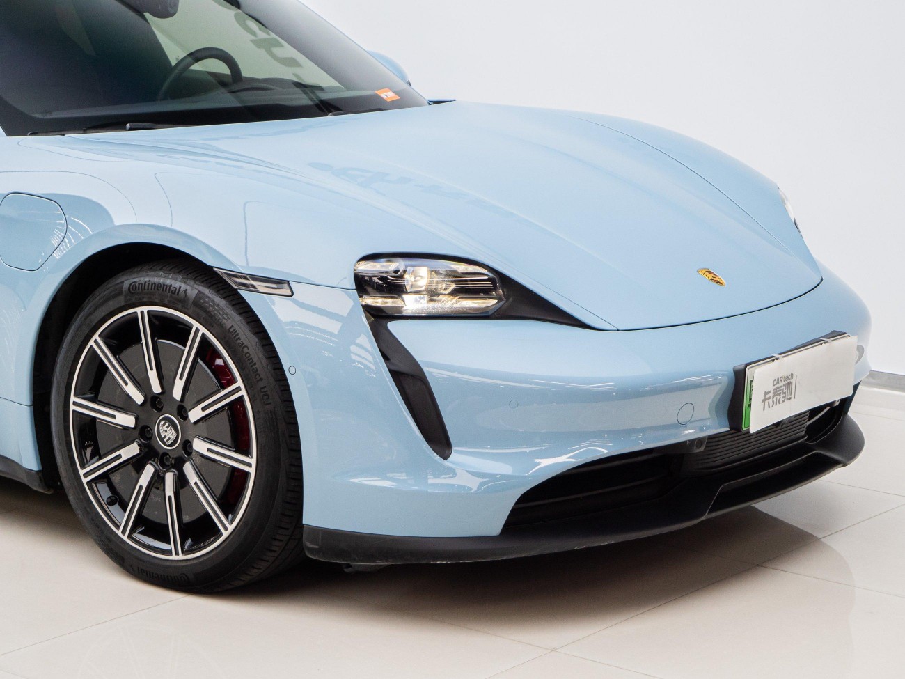 Porsche Taycan 2020