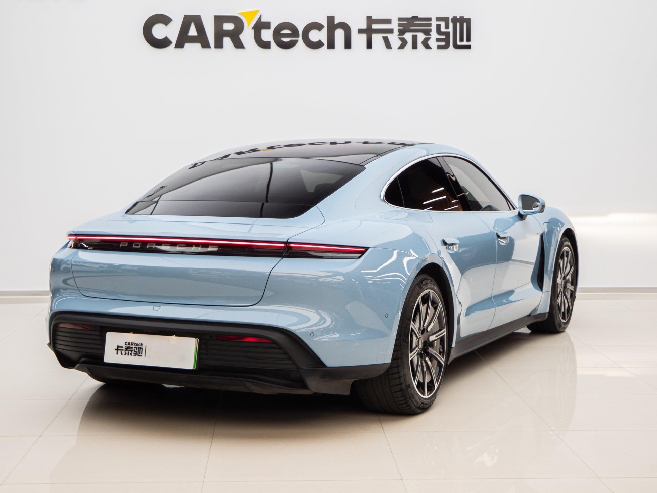 Porsche Taycan 2020