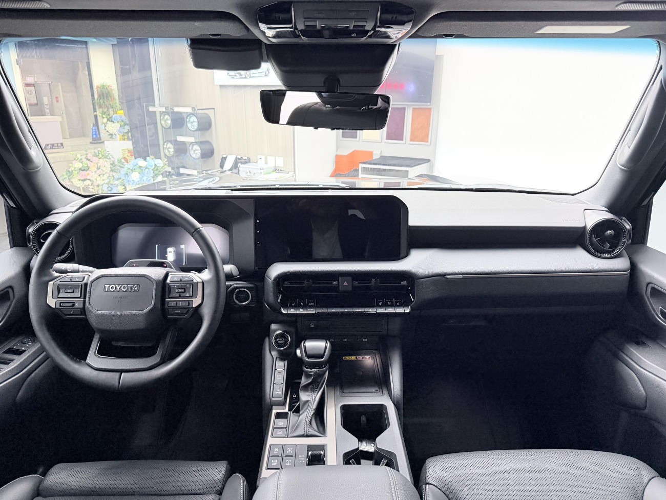 Toyota Prado 2025