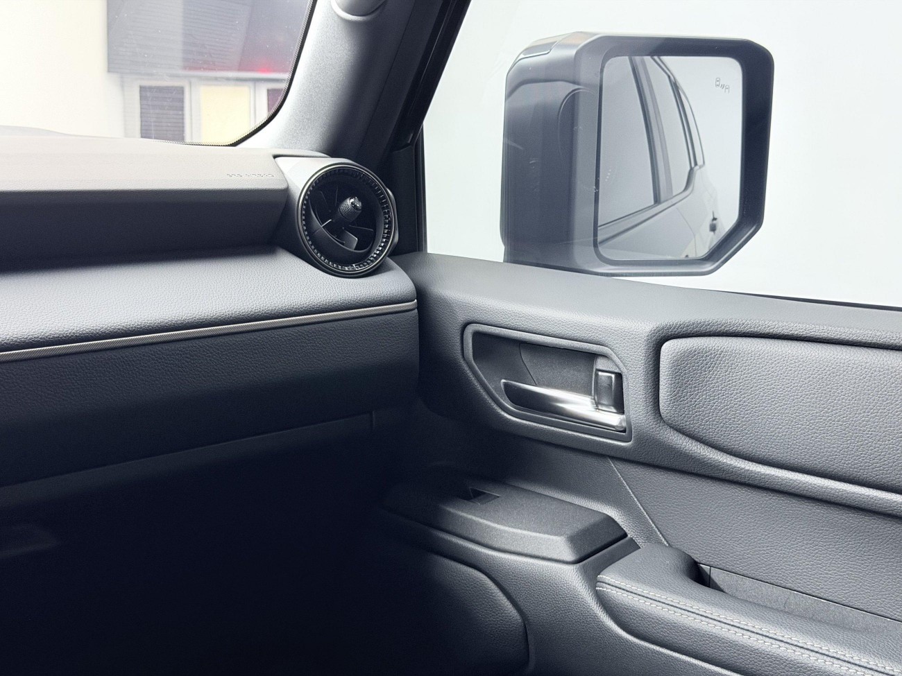 Toyota Prado 2025