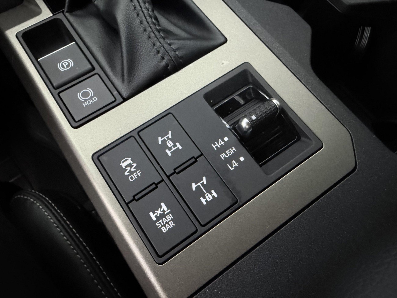 Toyota Prado 2025