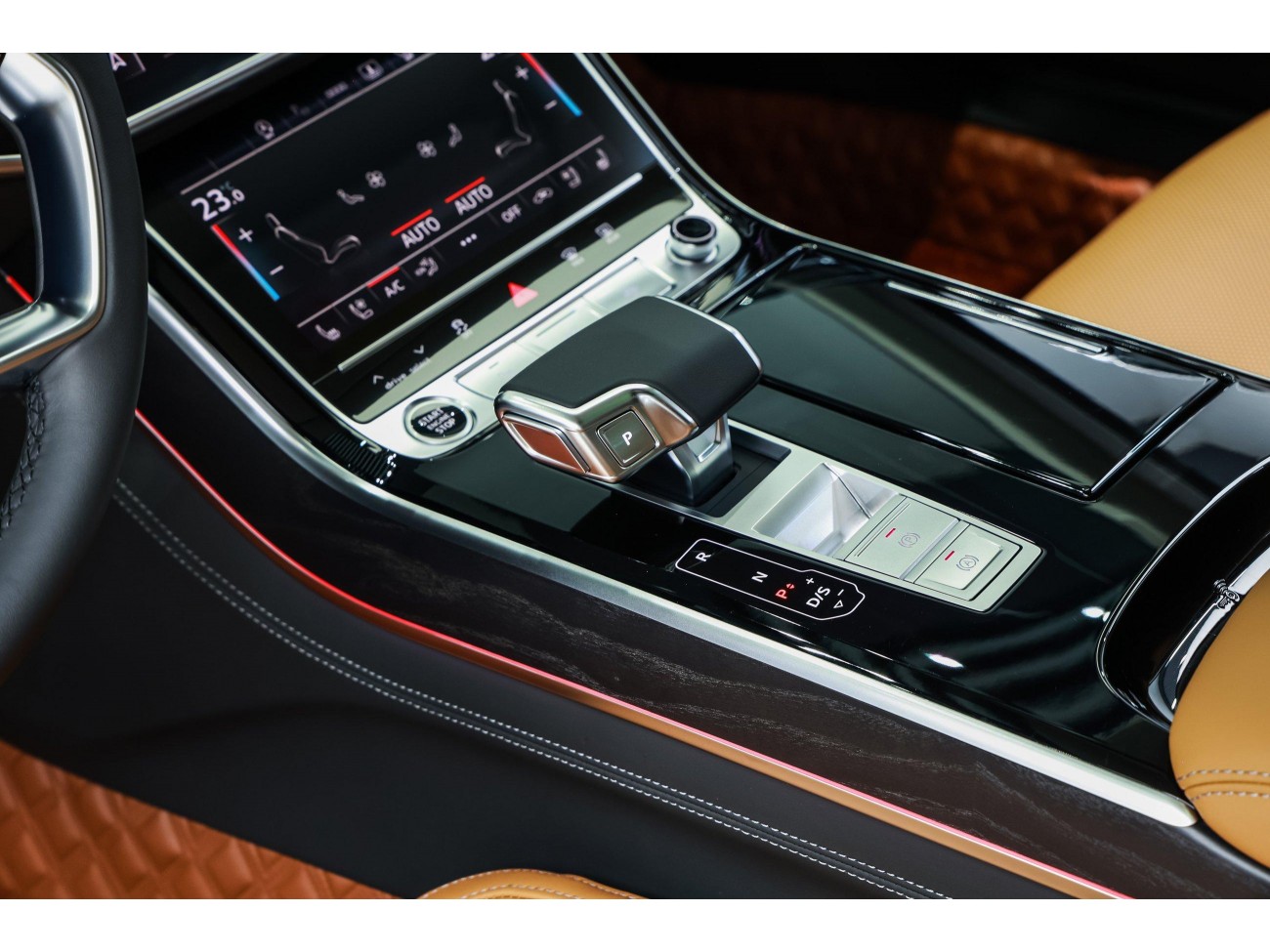 Audi A8L 2025