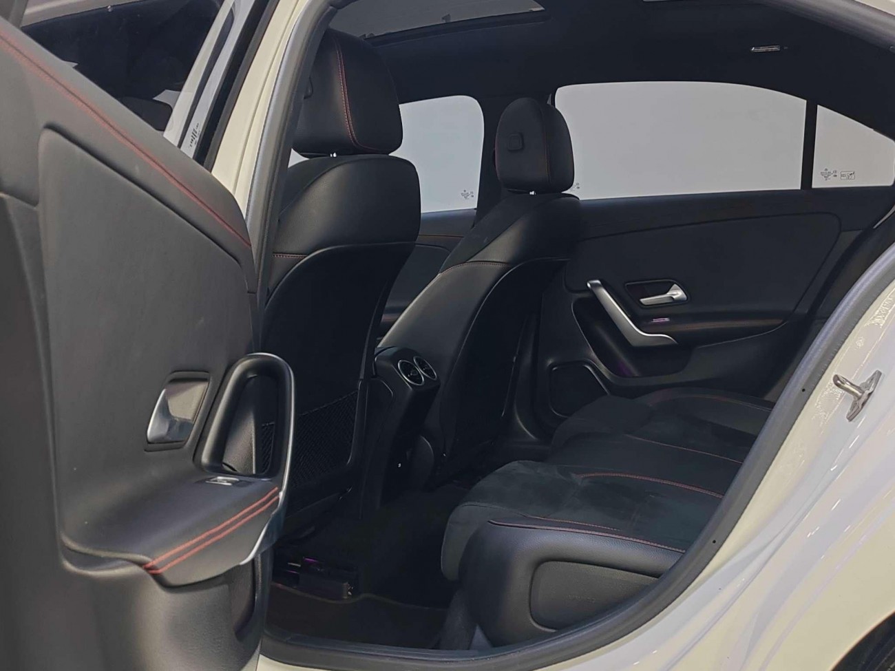 Mercedes-Benz A 200 L 2023