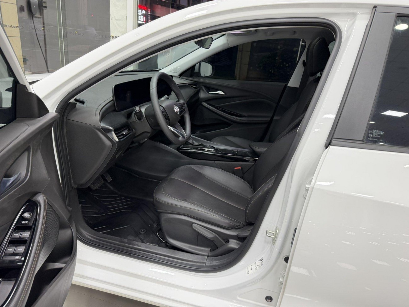 Buick Verano 2023