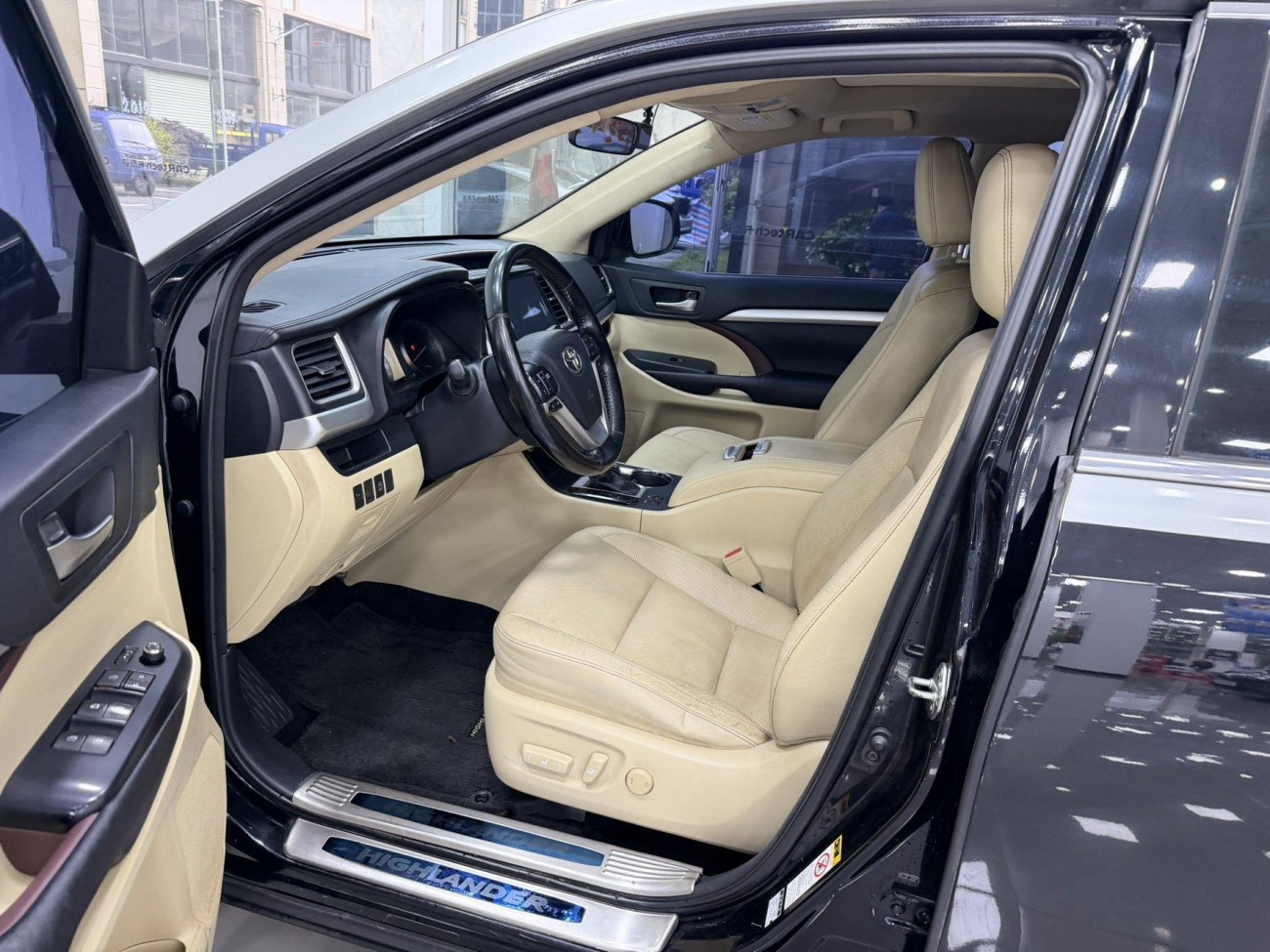 Toyota Highlander 2016