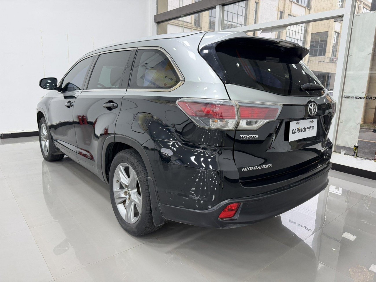 Toyota Highlander 2016