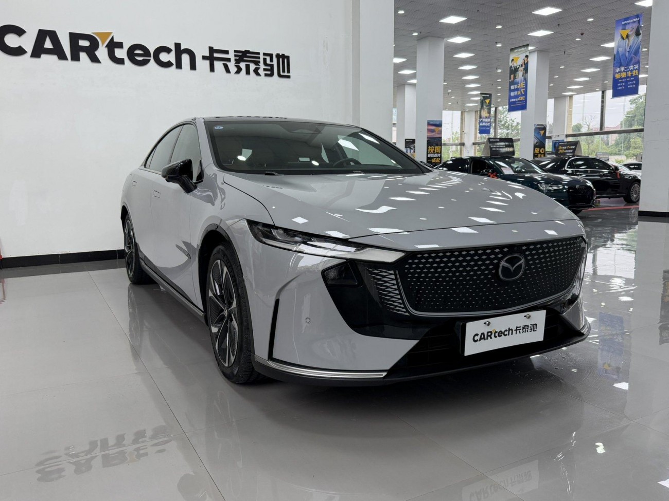 Mazda EZ-6 2024