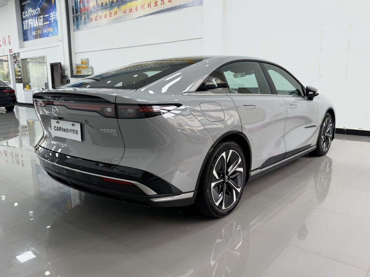 Mazda EZ-6 2024