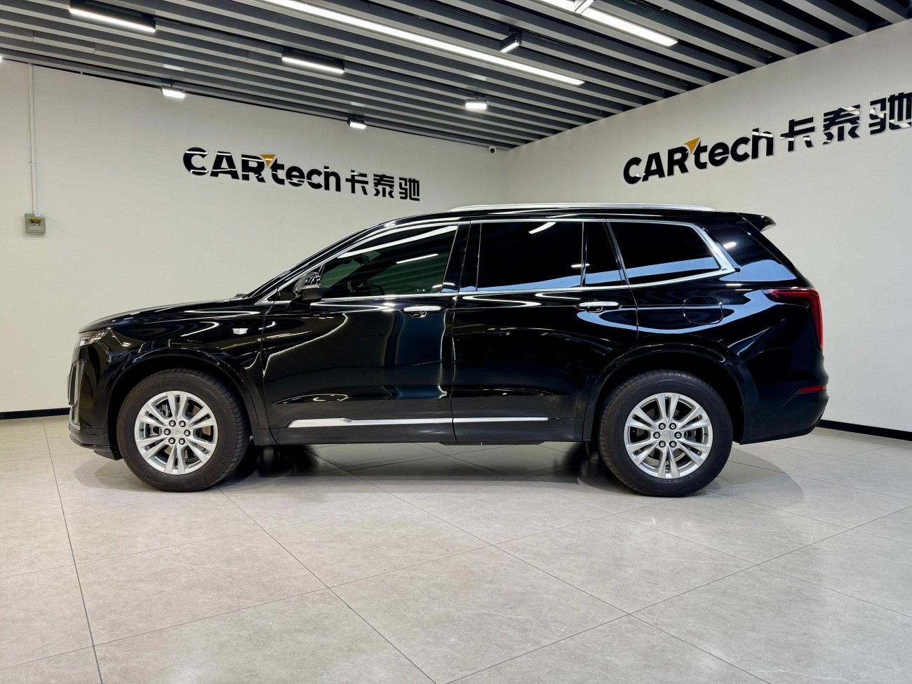 Cadillac XT6 2023