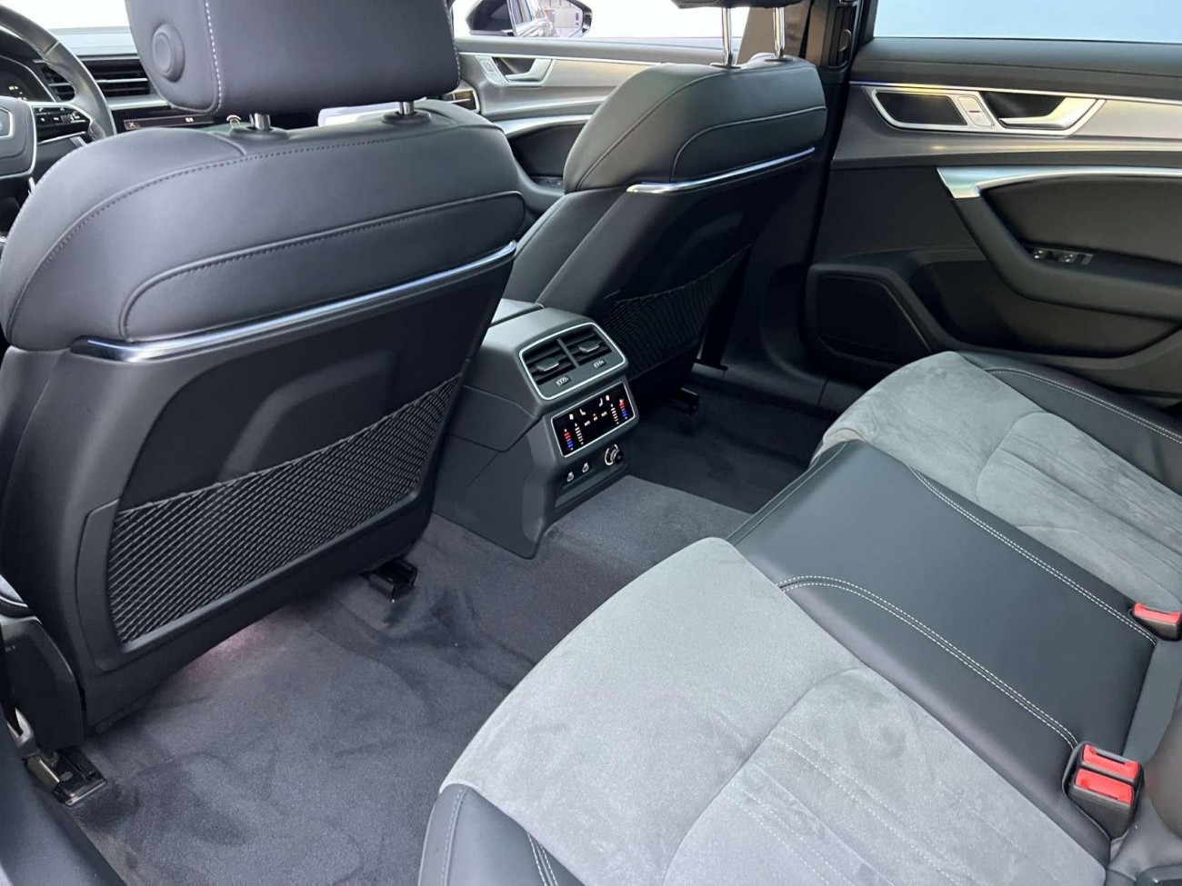 Audi A6L 45 TFSI 2025
