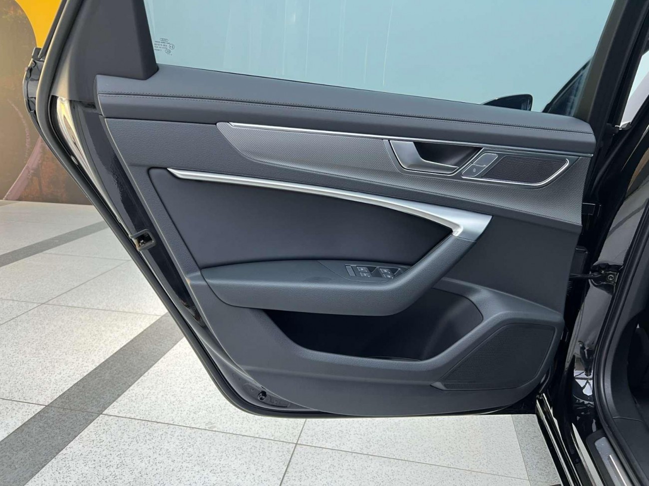 Audi A6L 45 TFSI 2025
