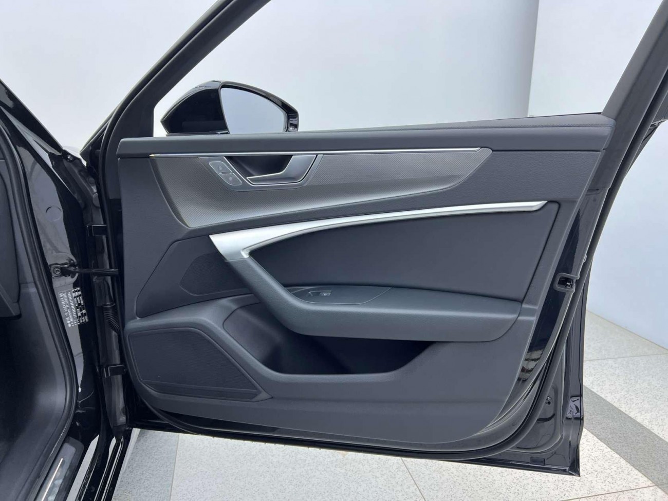 Audi A6L 45 TFSI 2025