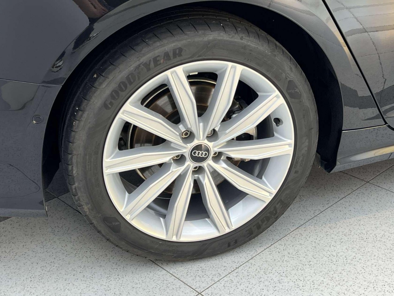 Audi A6L 45 TFSI 2025