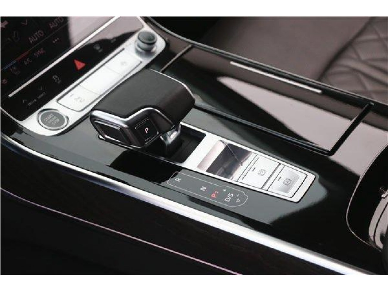 Audi A8L 50 TFSI 2022