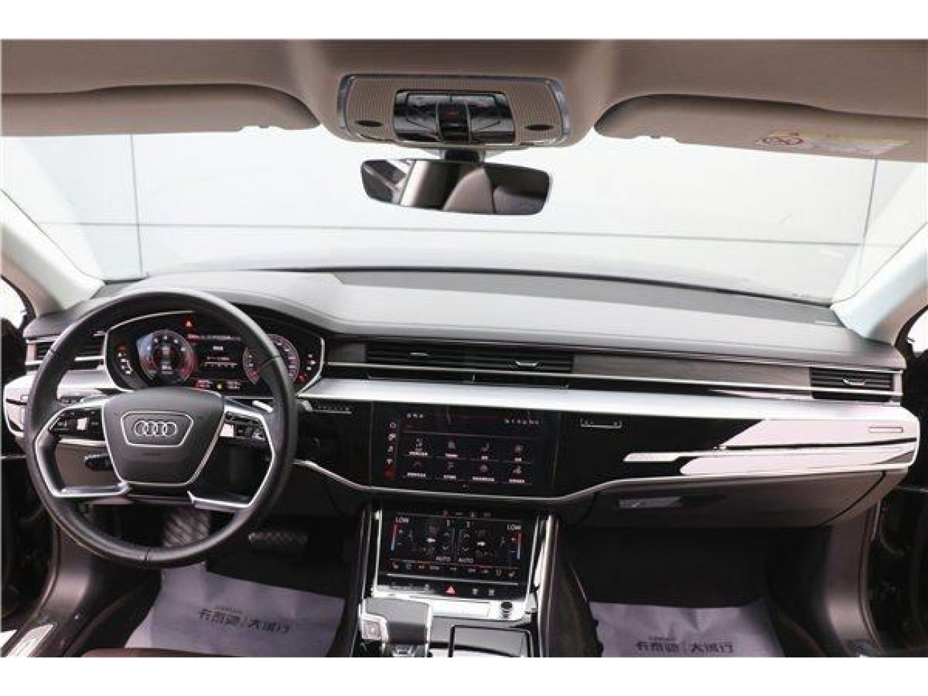 Audi A8L 50 TFSI 2022