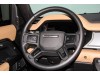 Land Rover Defender 2025