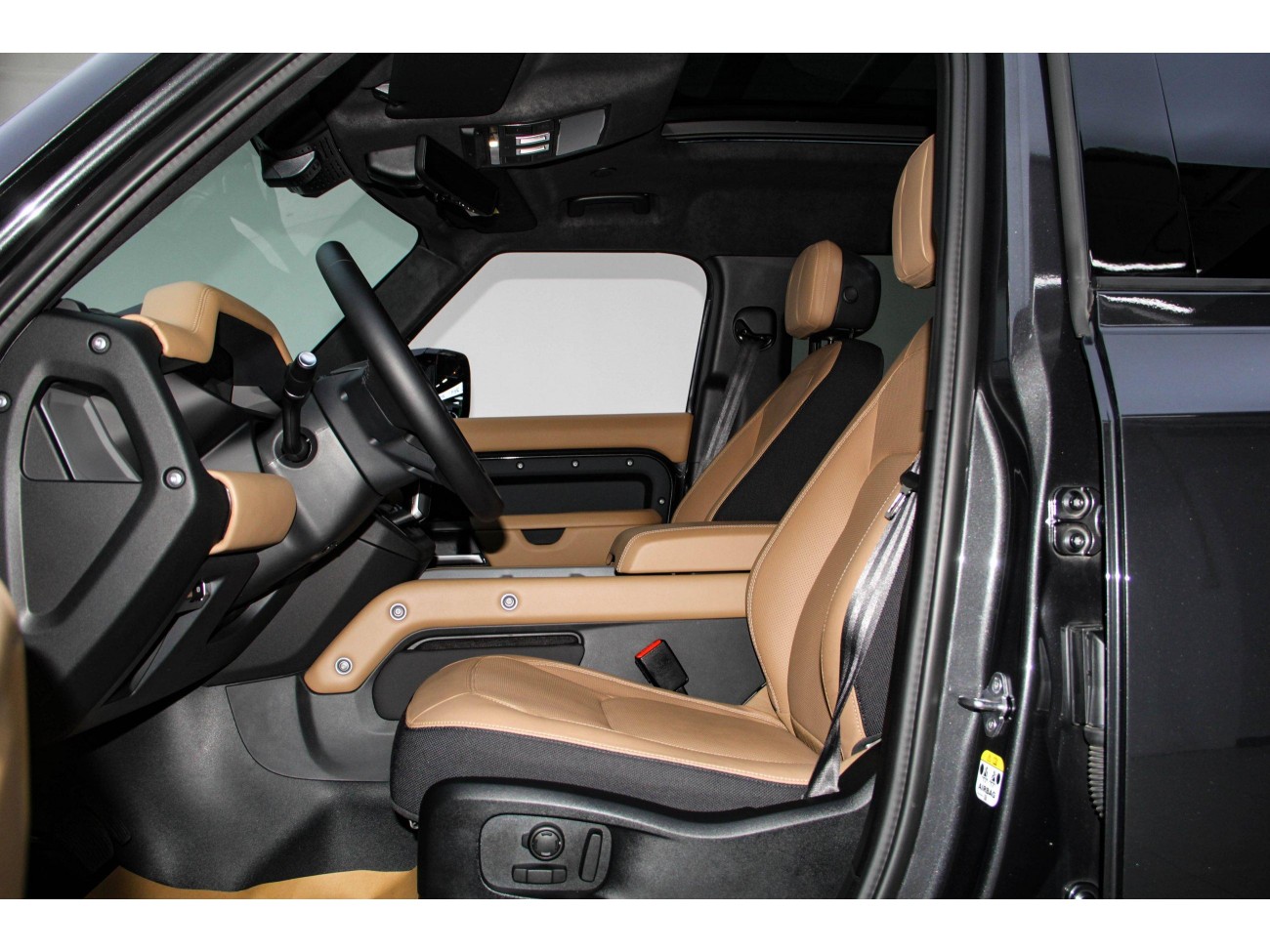Land Rover Defender 2025