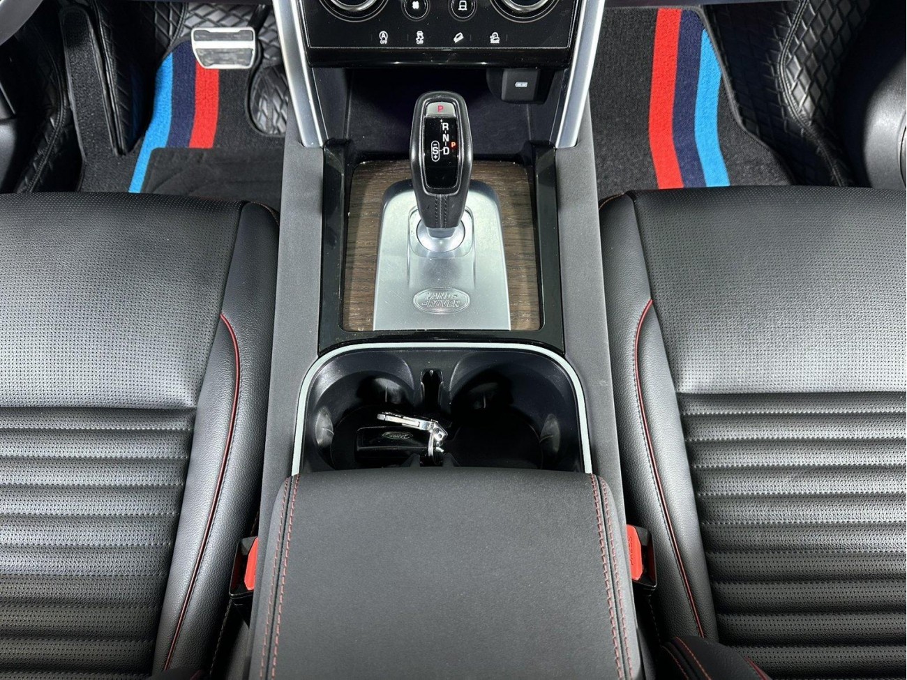 Land Rover Discovery Sport 2022