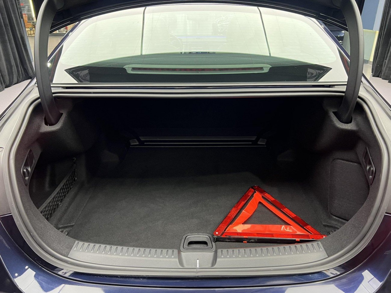 Mercedes-Benz E 300 L 2024
