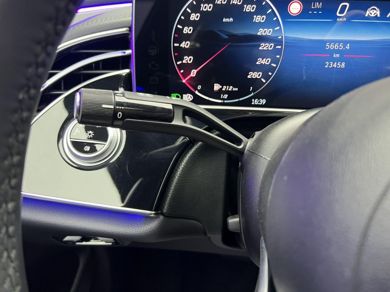 Mercedes-Benz E 300 L 2024