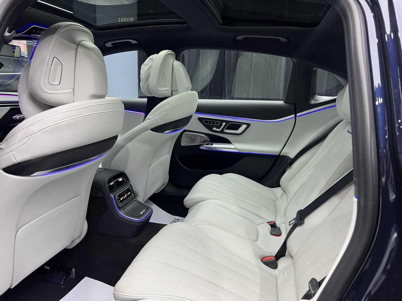 Mercedes-Benz E 300 L 2024
