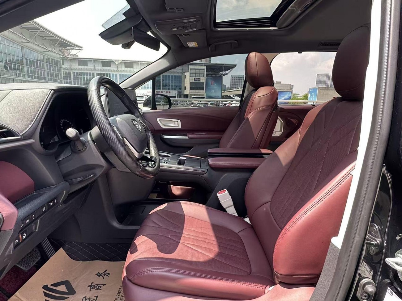 Toyota Sienna 2025