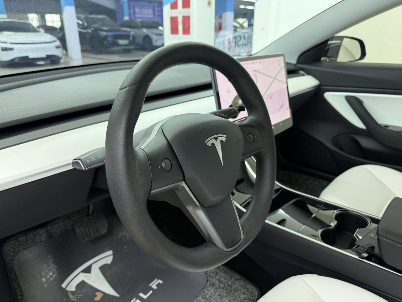 Tesla Model 3 2020