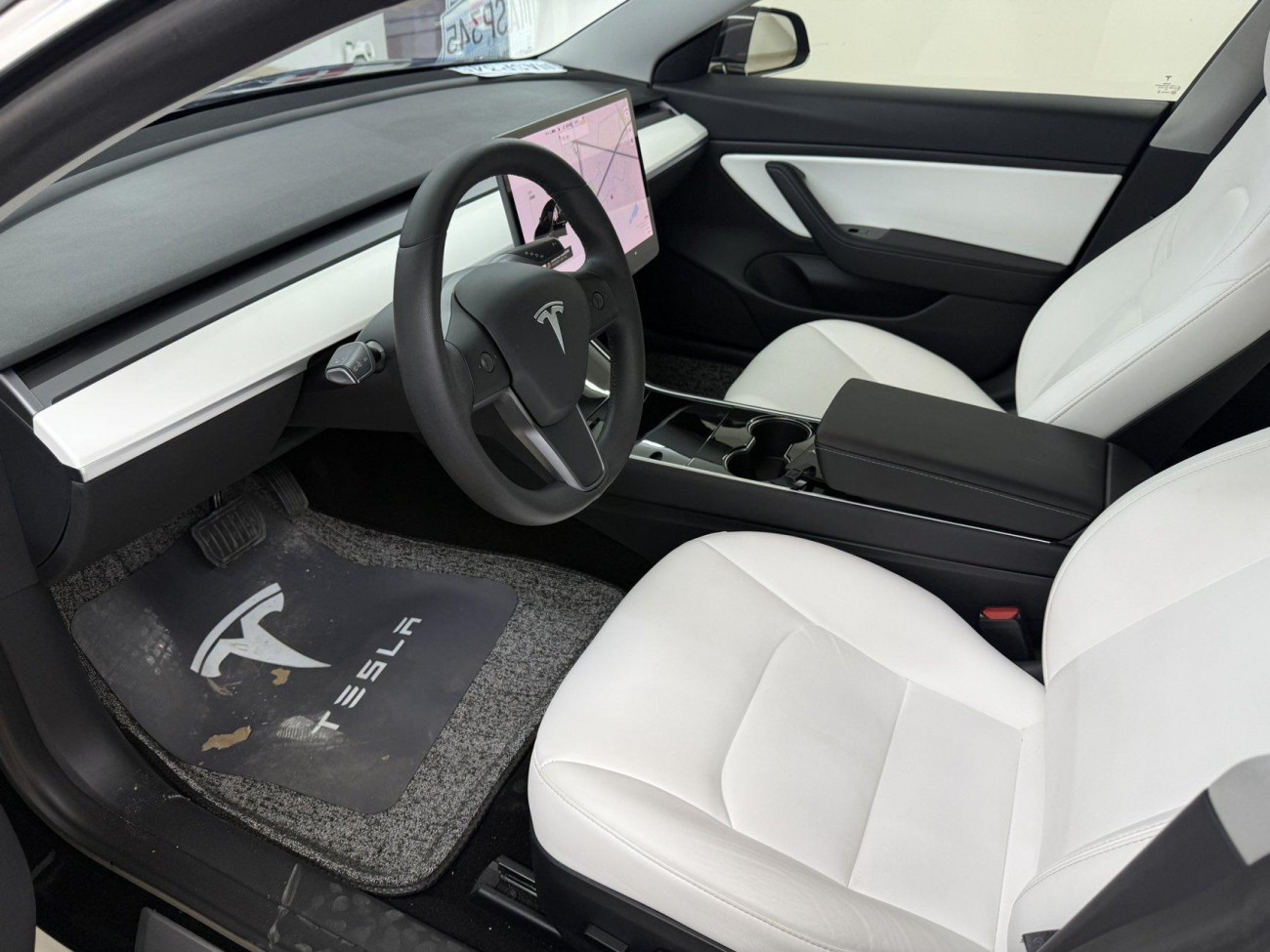 Tesla Model 3 2020