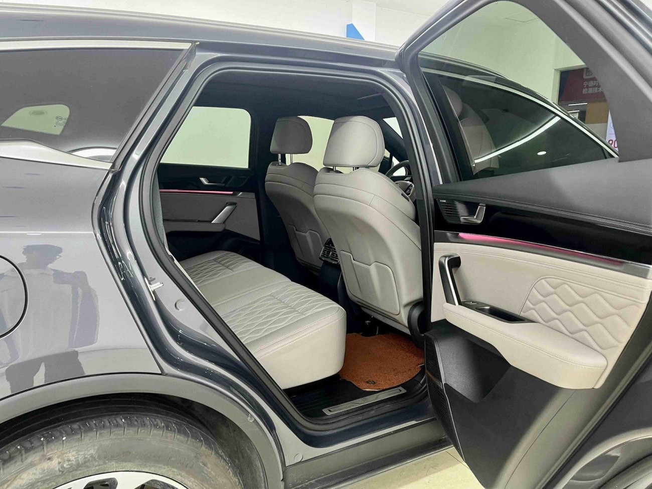 BYD Tang 2025