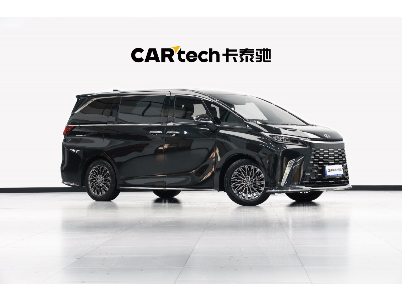Lexus LM 350h 2024
