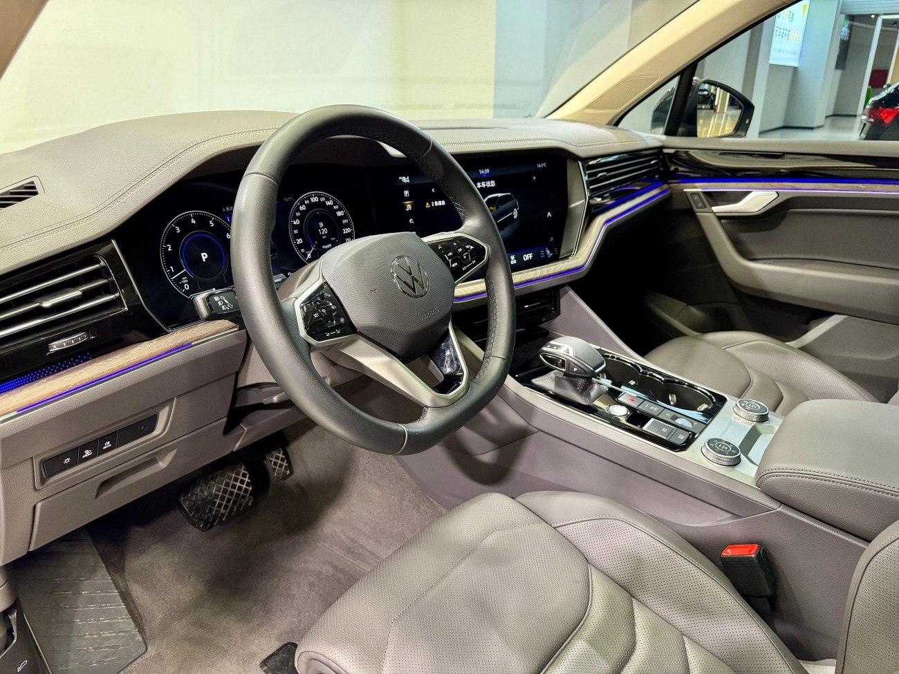 Volkswagen Touareg 2024