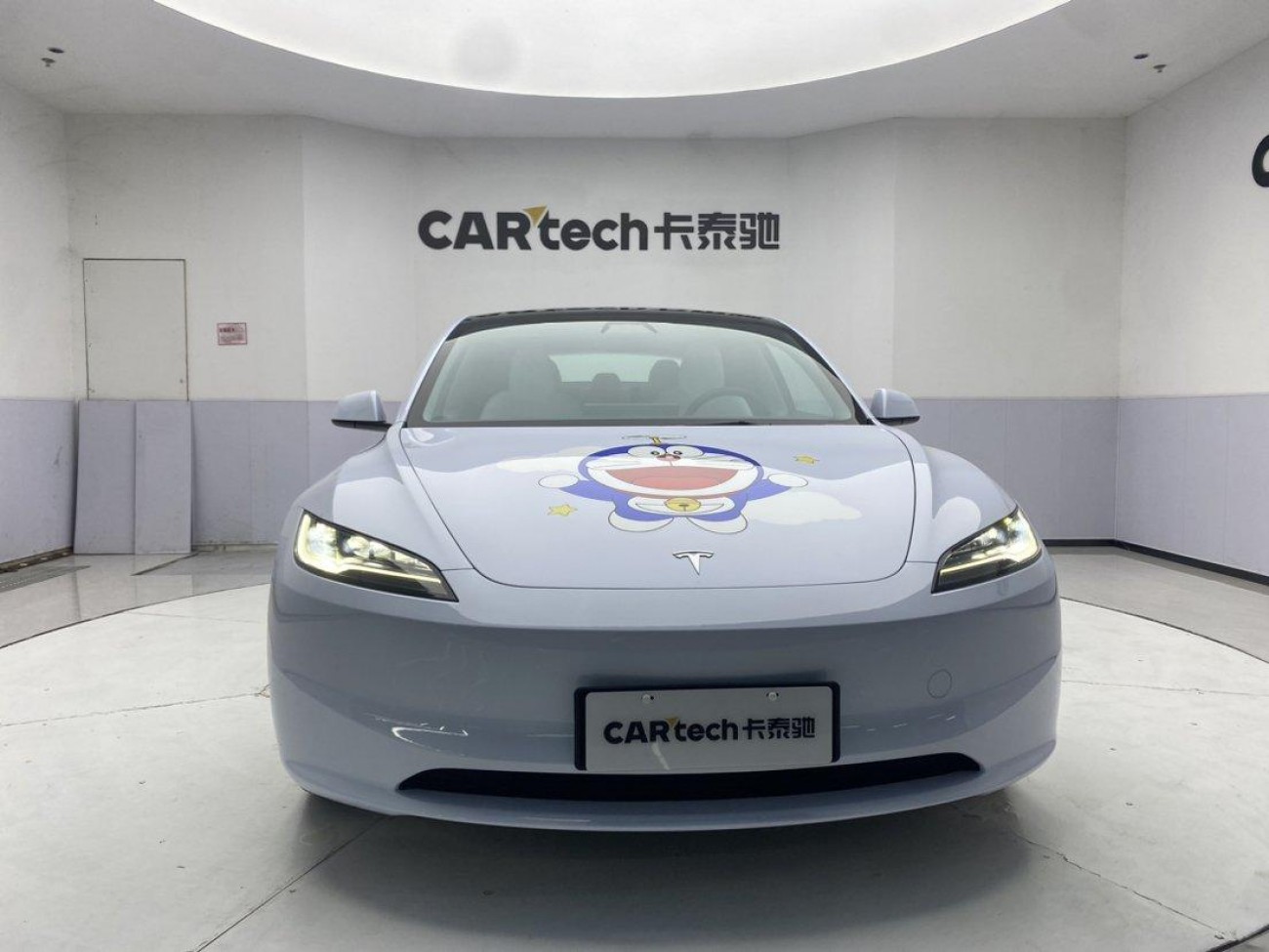 Tesla Model 3 2024