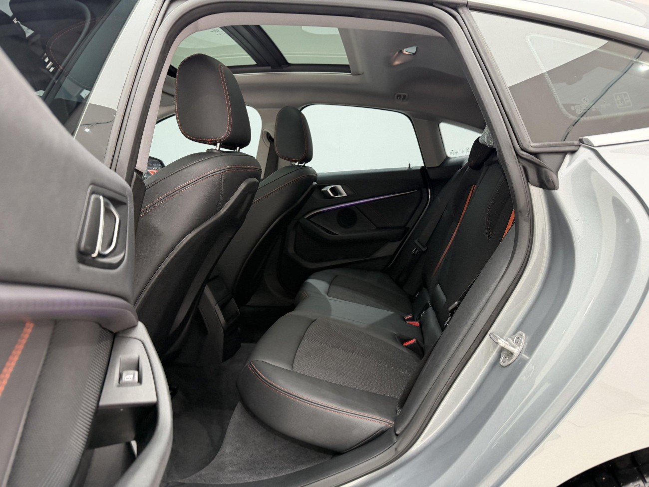 BMW 225i 2022