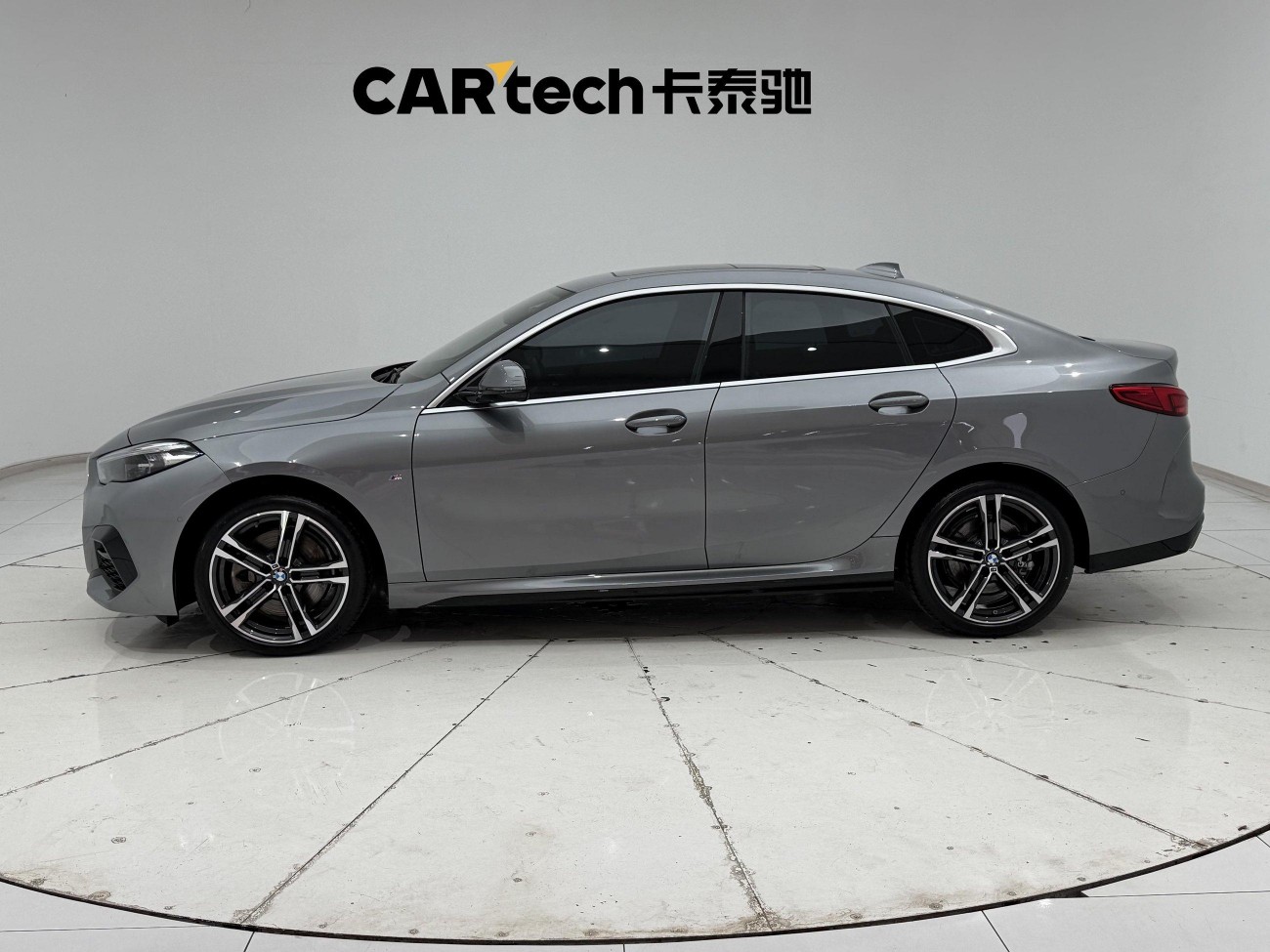 BMW 225i 2022