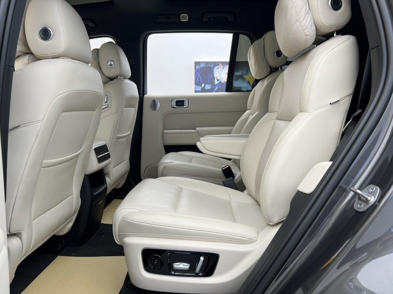 Li Auto L8 2023