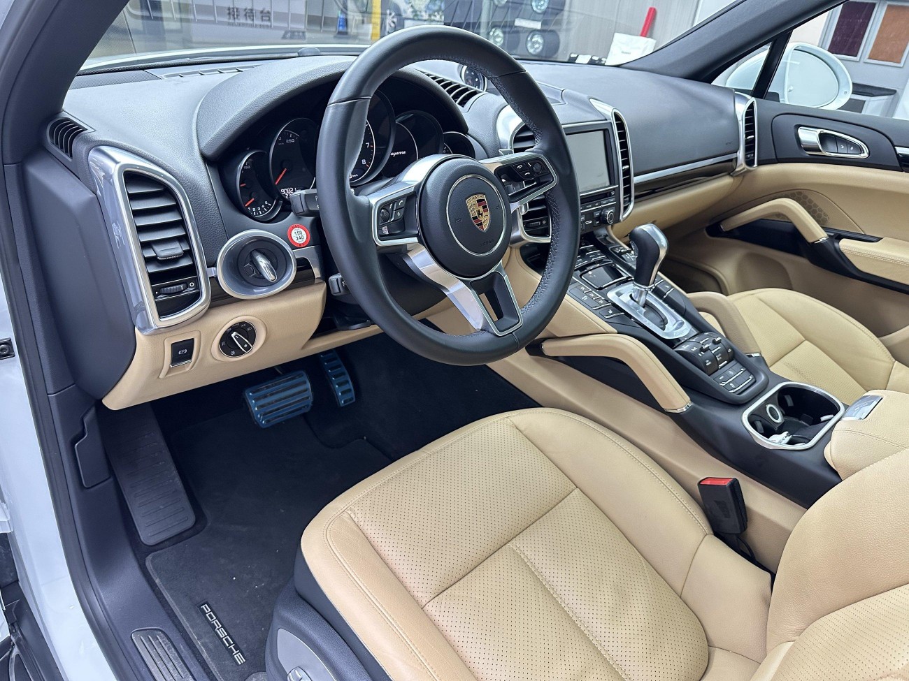 Porsche Cayenne 2016