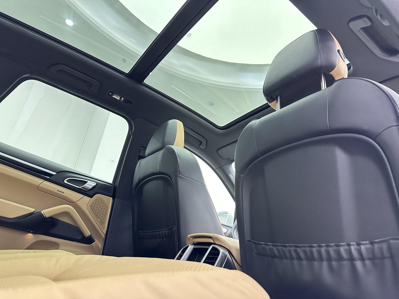 Porsche Cayenne 2016