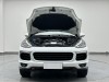 Porsche Cayenne 2016