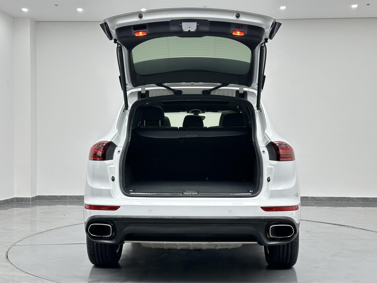 Porsche Cayenne 2016