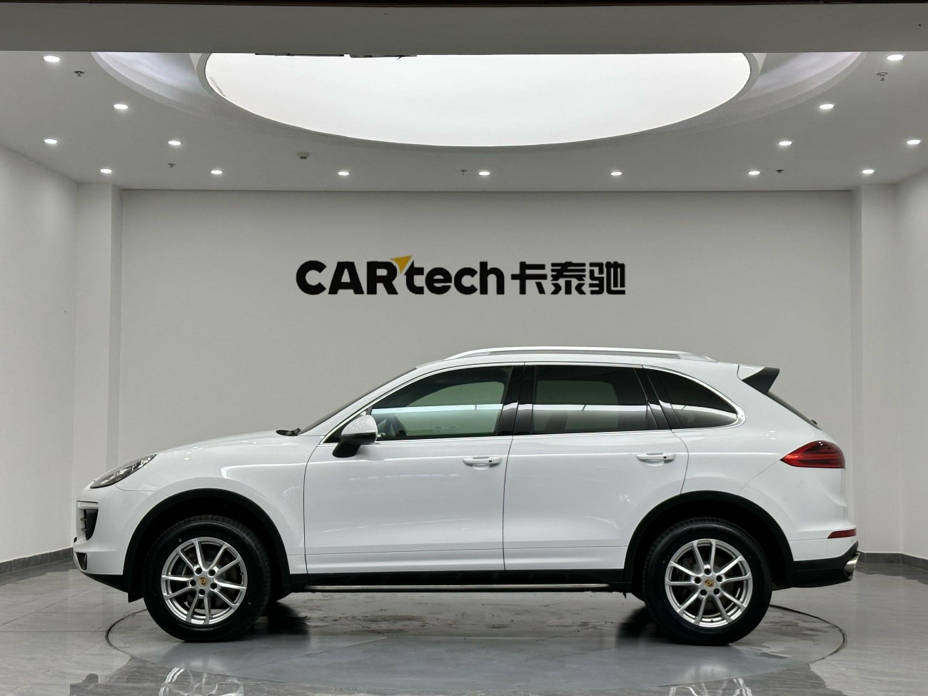 Porsche Cayenne 2016